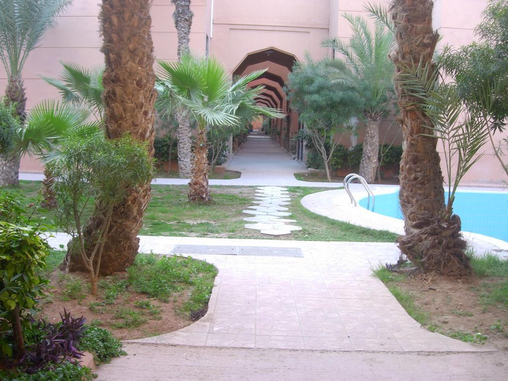 Riad Les Portes De La Medina Marrakesh Habitación foto
