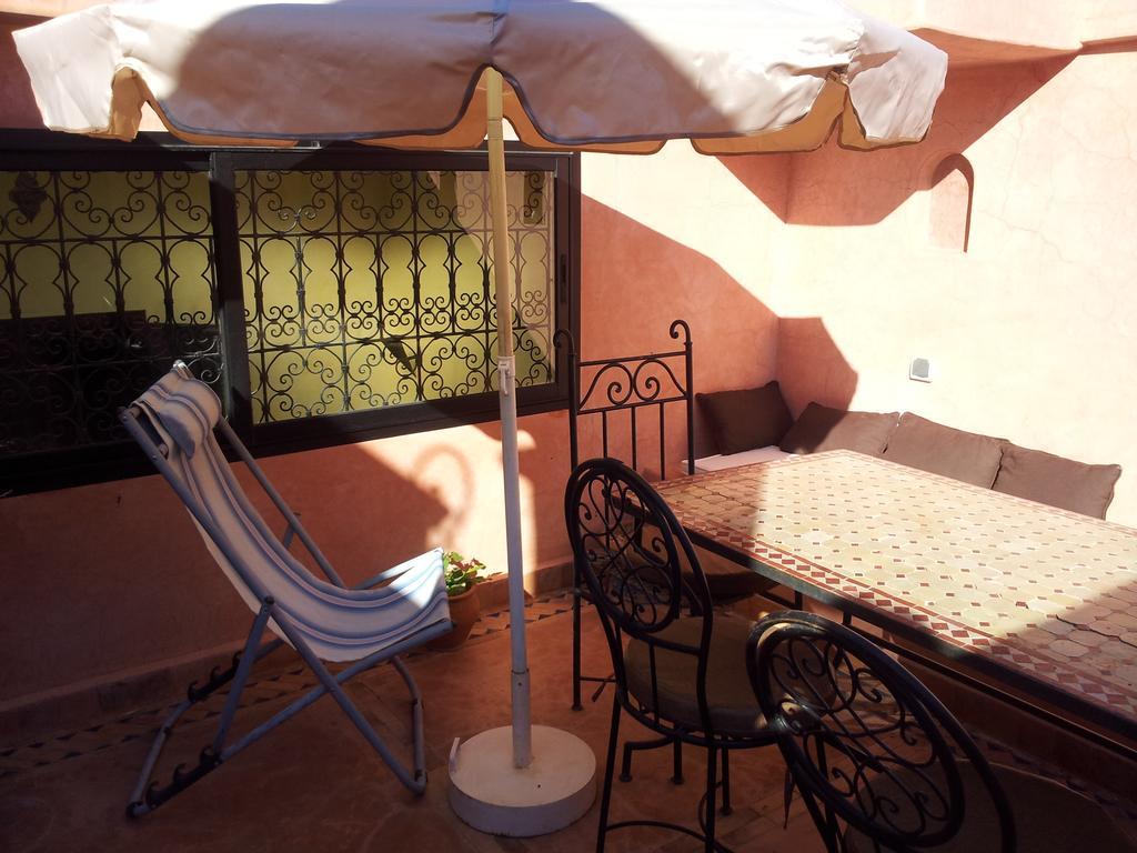 Riad Les Portes De La Medina Marrakesh Exterior foto